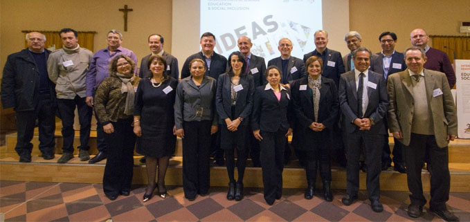 Fernando Pesantez y los representantes de las IUS en el Encuentro 