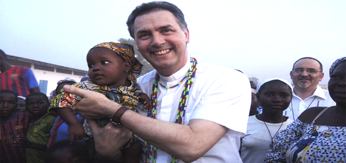 Visita del Padre Ángel Fernández Artime a Haití