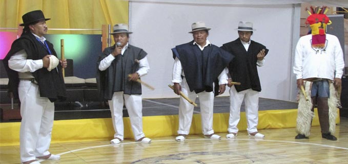 Presentación del Grupo de Música Andina de Otavalo