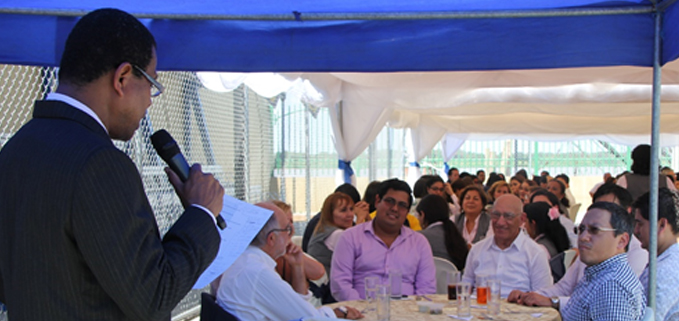 Ceremonia de reconocimiento de logros en la UPS - Guayaquil