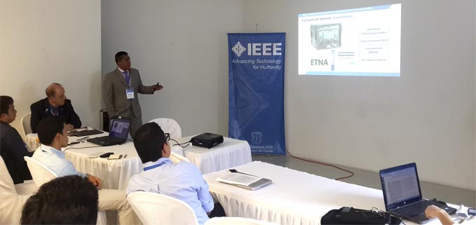 Ing. Giovanny Sagbay presentando el proyecto de investigación en en IEEE Colombia Conference on Communications and Computing
