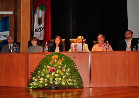QUITO: Se inauguró el Simposio Internacional de Educación