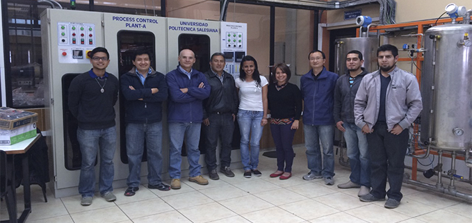 Miembros del Grupo de Investigación y Desarrollo en Tecnologías Industriales (GIDTEC)