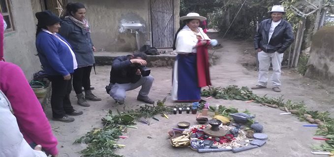 Ritual con Mama Josefina Lema, Otavalo, Imbabura