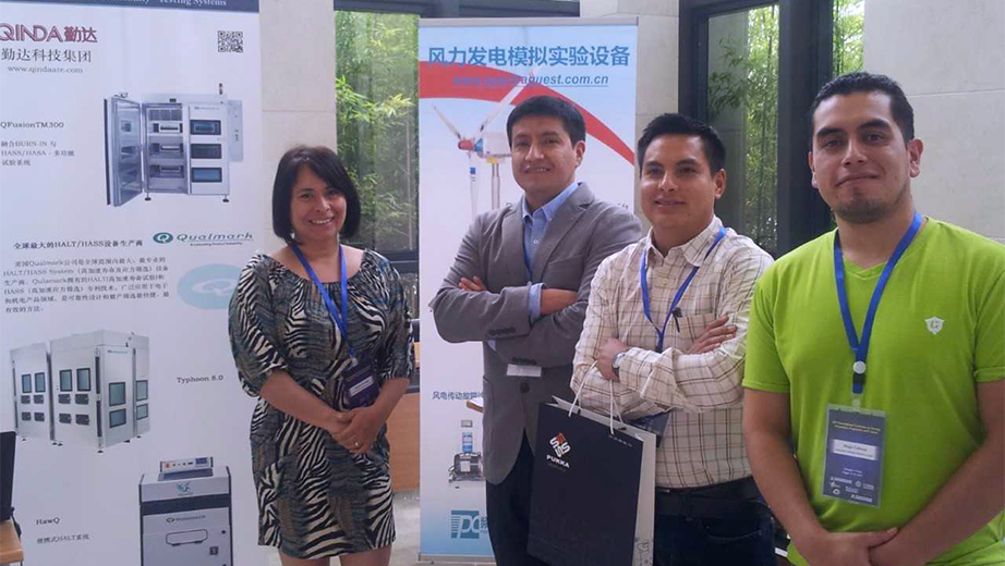 Members of the GIDTEC Research Group in an international congress in China