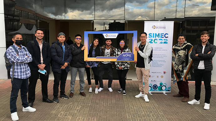 Estudiantes pertenecienes al grupo ASU Académico