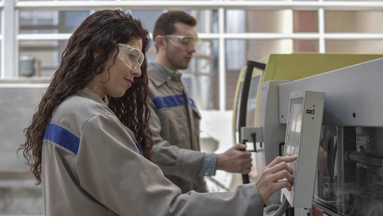 La Tecnología en Mecánica Industrial se oferta en las tres sedes de la UPS