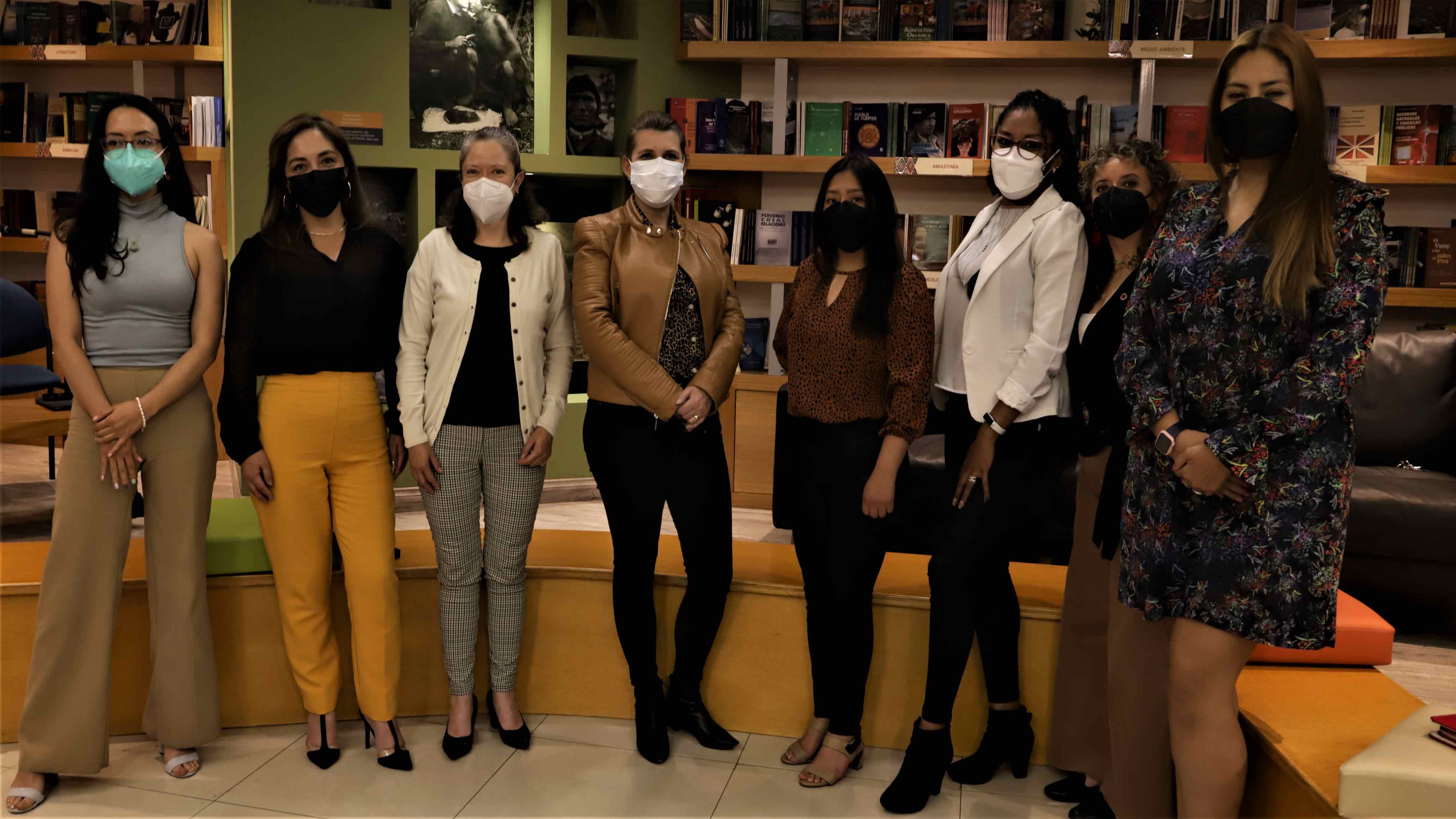 Mujeres ecuatorianas en la ciencia