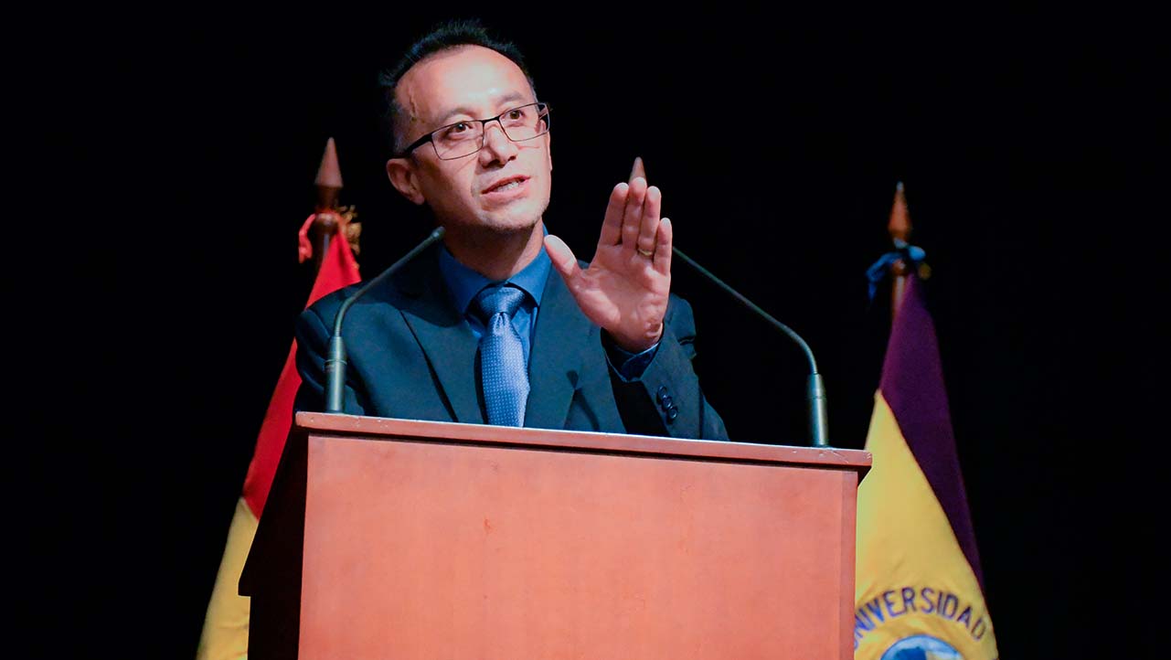 Fernando Pesántez, durante su discurso de bienvenida