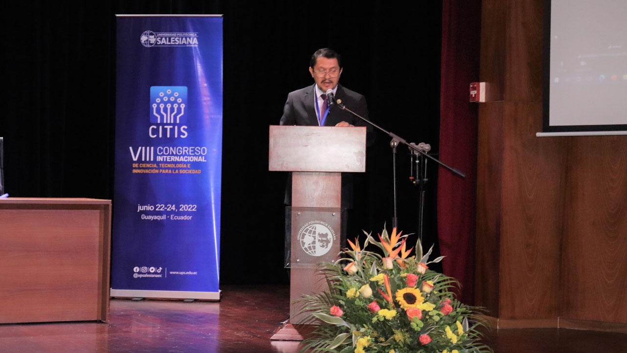 Pablo Pérez, representante del Comité Organizador CITIS 2022 da a conocer ejes temáticos.
