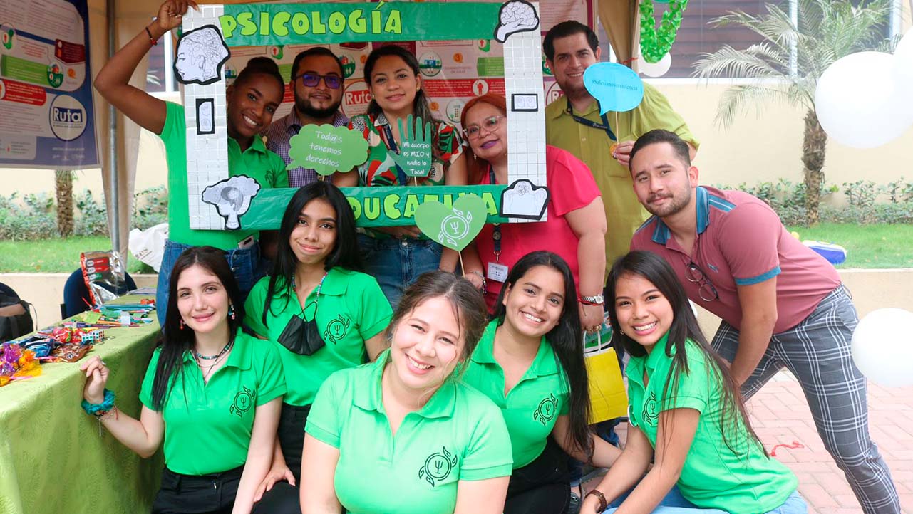Estudiantes de Psicología durante la casa abierta: “Somos Psicología 2022”