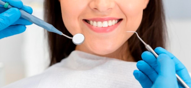 Banner de la Carrera de Odontología