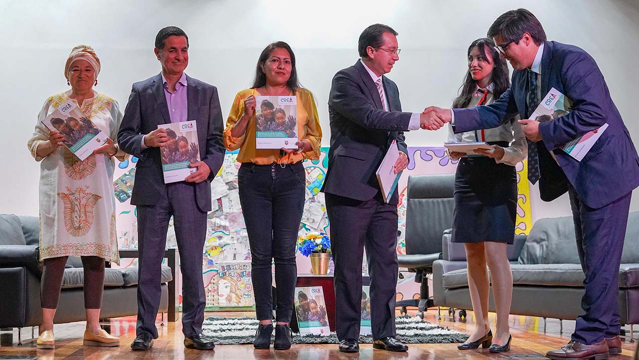 Presentación Memorias de las mesas de diálogo para la construcción del Laboratorio de Innovación Educativa del Ecuador