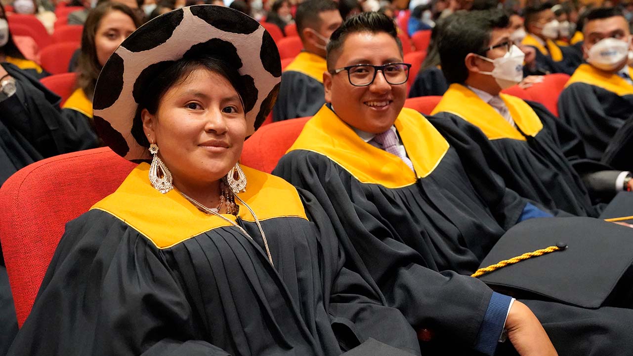 Graduados de la carrera de Ingeniería Civil