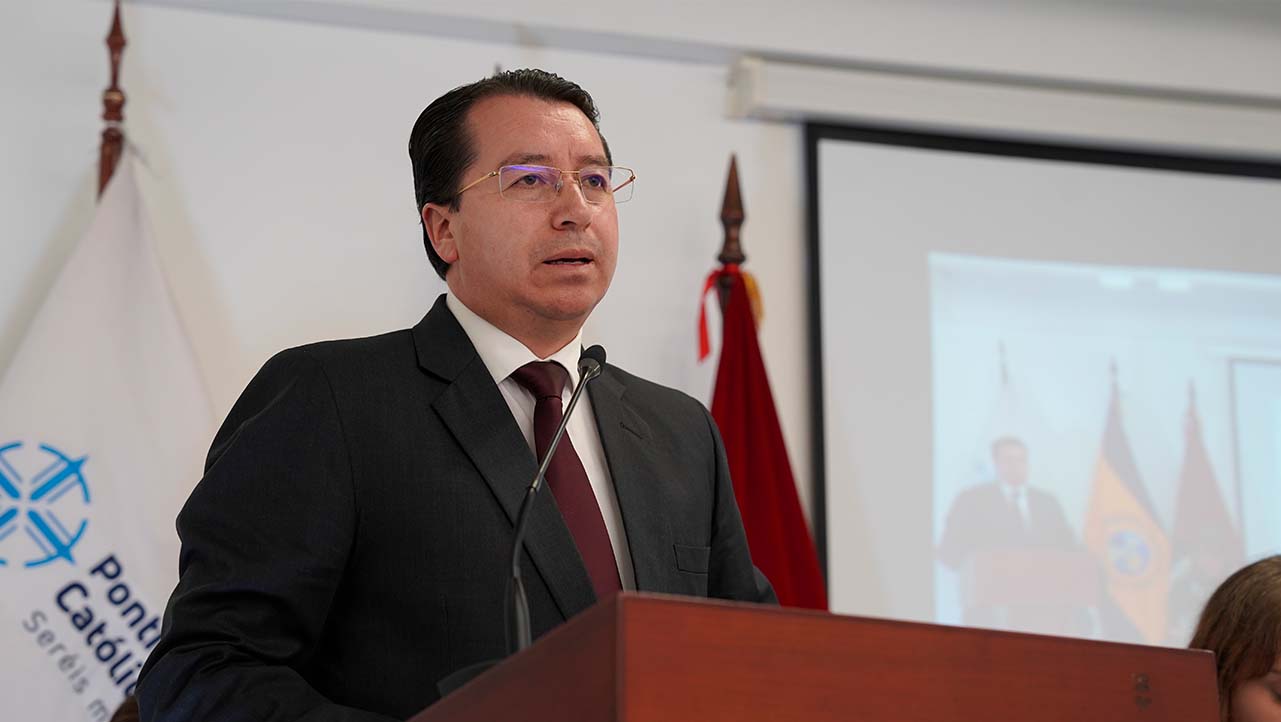 P. Juan Cárdenas, durante su intervención de bienvenida
