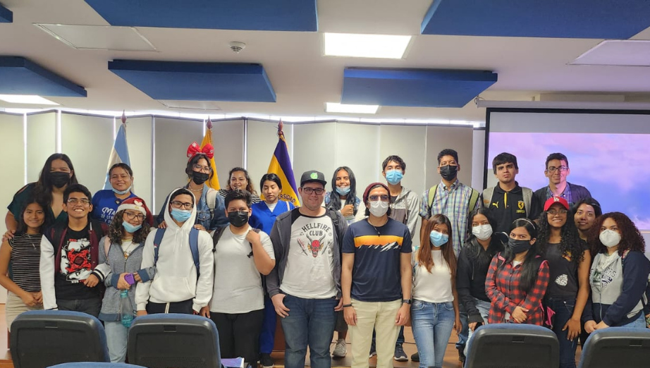 Estudiantes pertenecientes al grupo ASU