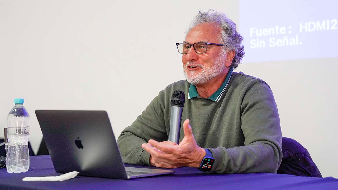 Roberto Ravera, speaker