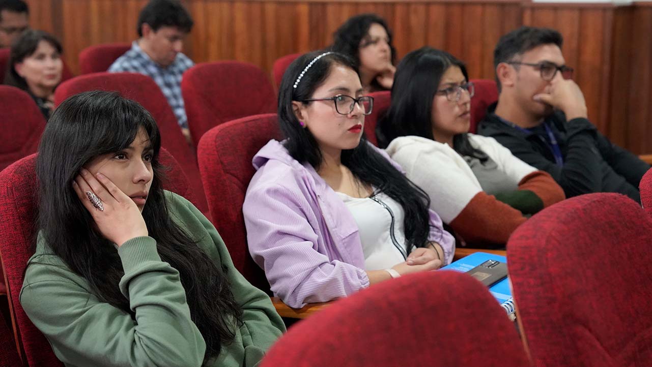 Estudiantes de la carrera de Psicología de la sede Quito 