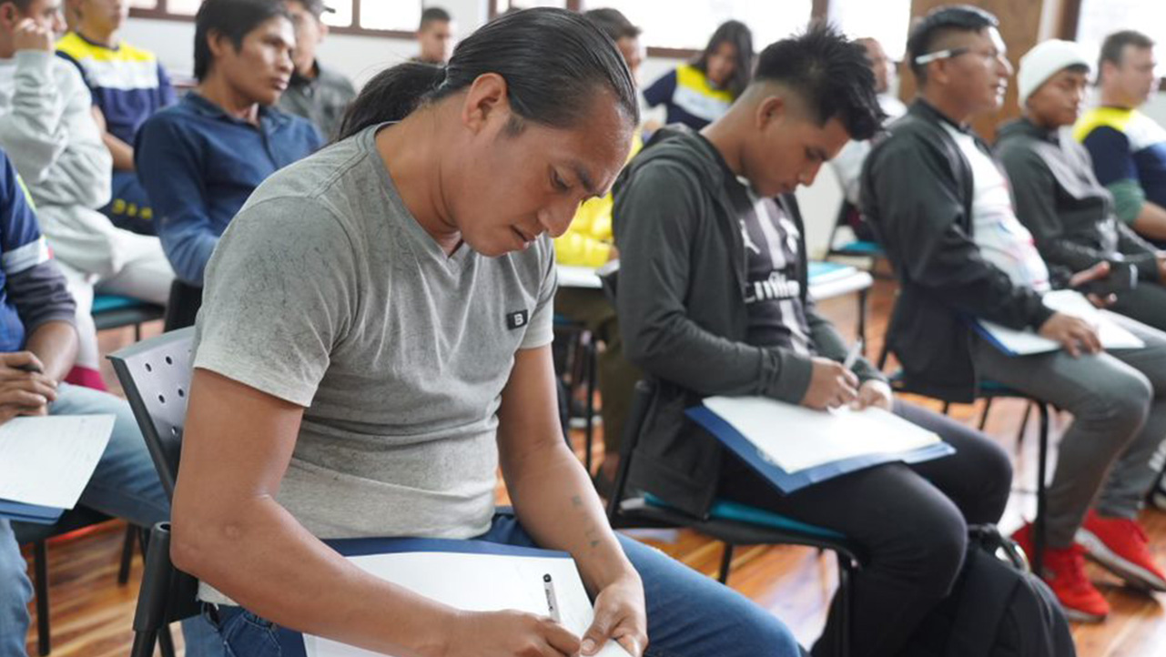 Jóvenes de la comunidad de Wasakentsa reciben formación para apoyar la práctica deportiva 