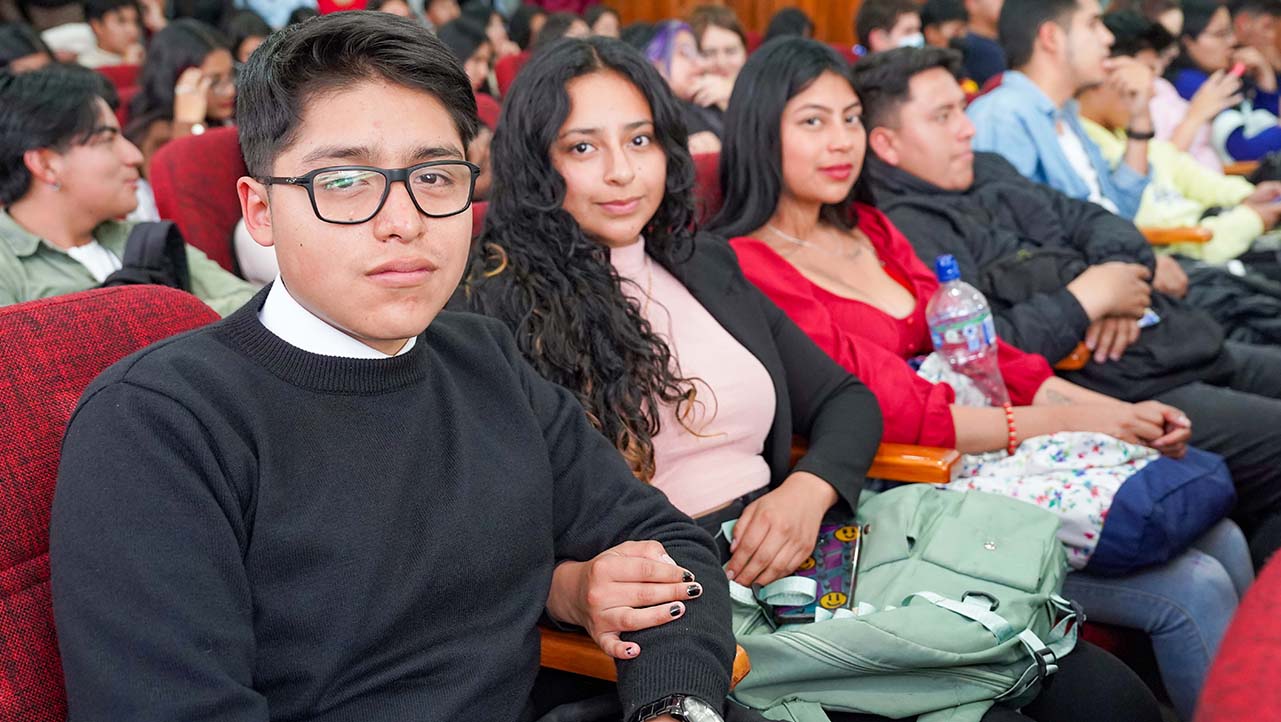 Estudiantes de la carrera de Derecho