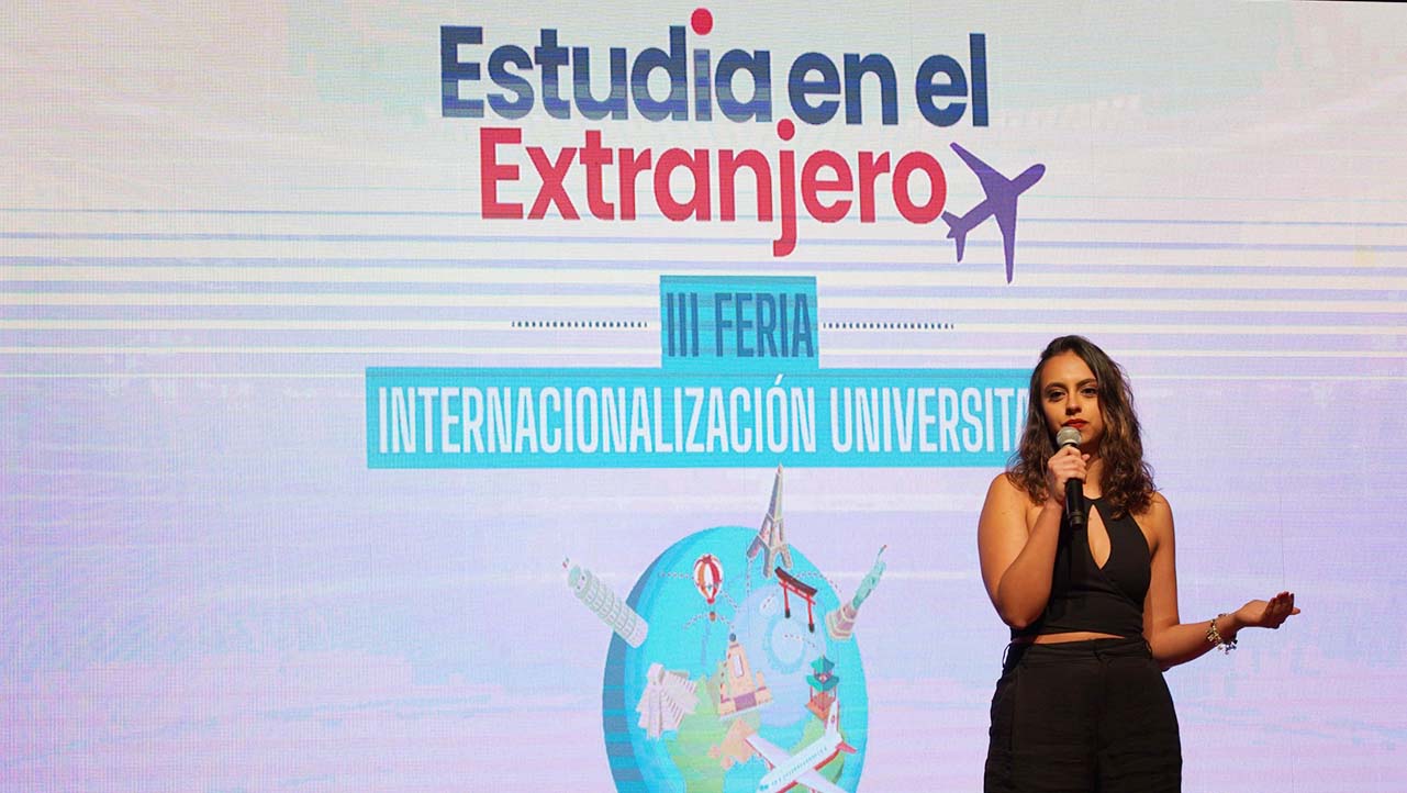 Exposiciones de invitados a la feria de internacionalización universitaria
