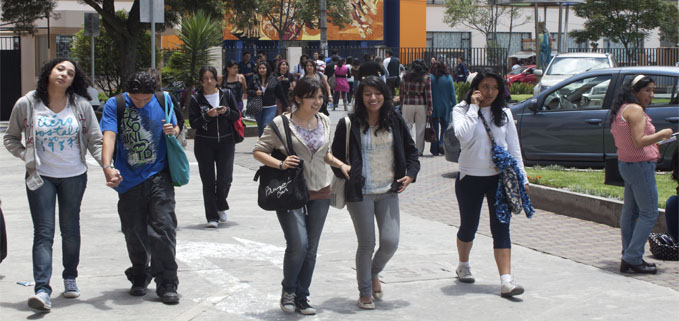 Estudiantes Sede Quito - Campus El Girón