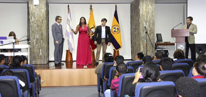 Fiesta de la Música en el Salón Auditorio de la UPS sede Guayaquil