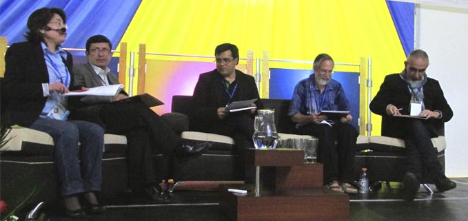 Desde la izquierda: Viviana Maldonado, moderadora; Dr. Edgar Tello, UPS; Dr. Pablo Ortiz UPS, Dr. Marc Becker de Truman State University y Dr. Víctor Breton de la Universitat de Barcelona.