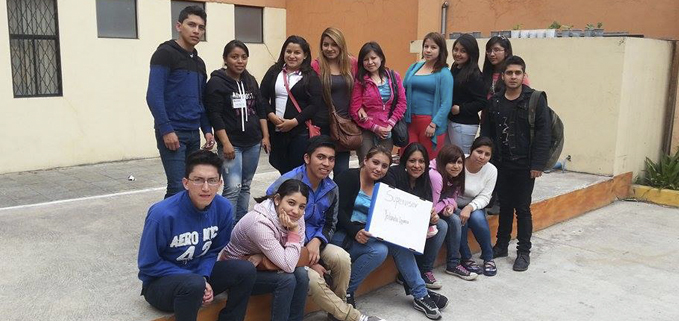 Estudiantes listos para cumplir con su labor