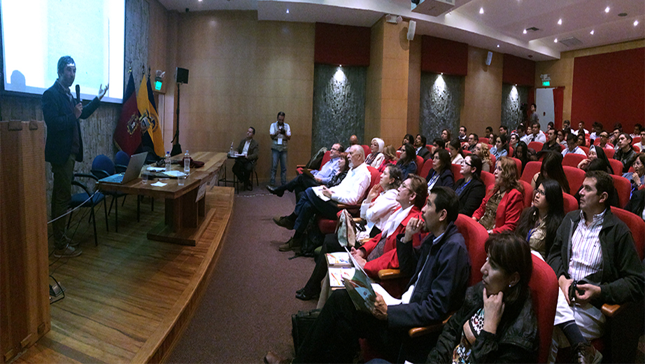 Ponencias durante el congreso Buenos Ciudadanos y Sistema Preventivo