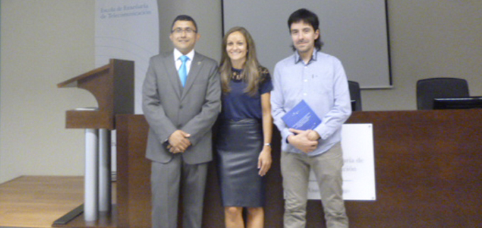 Jack Fernando Bravo Torres, Dra. Yolanda Blanco Fernández y Dr. Martín López Nores, directores de la tesis y profesores del Departamento de Ingeniería Telemática de la Universidad de Vigo.