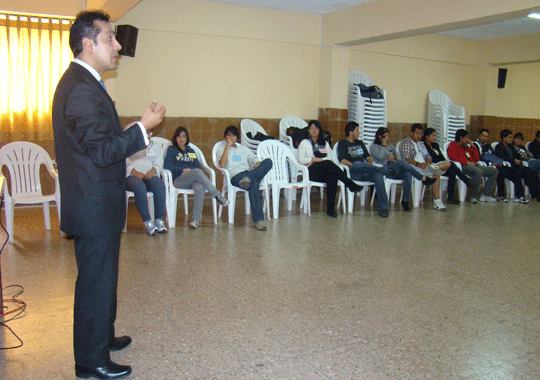CUENCA: Se realizó Taller de liderazgo para directivas estudiantiles