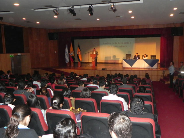 GUAYAQUIL:Seminarios y charlas durante la semana de la FEUPS