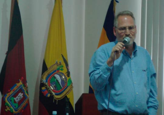QUITO: Peter Rosset reflexiona sobre Cultivos  Transgénicos y Soberanía Alimentaria en la UPS