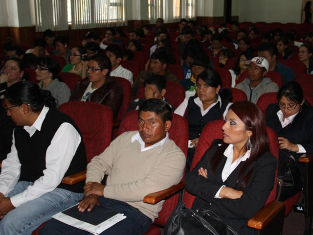 QUITO: Miniportal del Centro de Investigación de la Leche (CILEC) se presentó a la comunidad universitaria