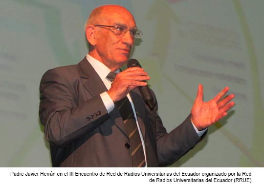 QUITO: Rector de la UPS y Directora de la Carrera de Comunicación Social presentaron ponencias en el III Encuentro de Radios Universitarias del Ecuador