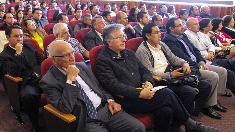 P. Marcelo Farfán, durante el Consejo Superior realizado en la Sede Quito
