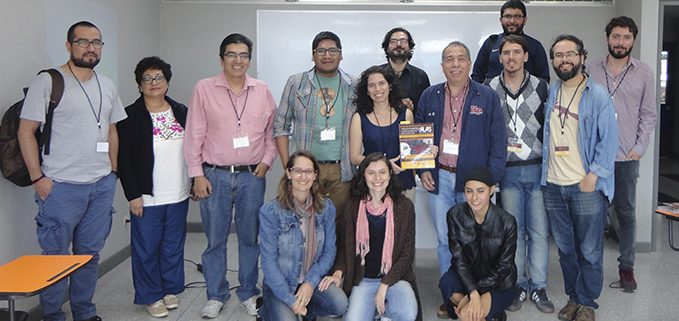 María Verónica Di Caudo (segunda fila, quinta desde la izquierda) con colegas investigadores latinoamericanos.