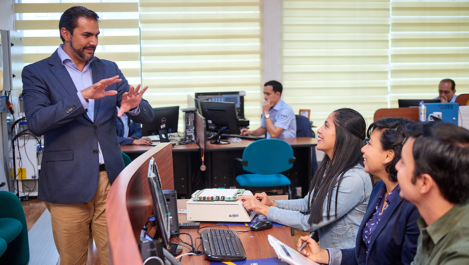Comunicación Estratégica Digital • Administración de Empresas • Contabilidad y Auditoría • Producción y Operaciones Industriales son los programas que se ofertarán en el 2019