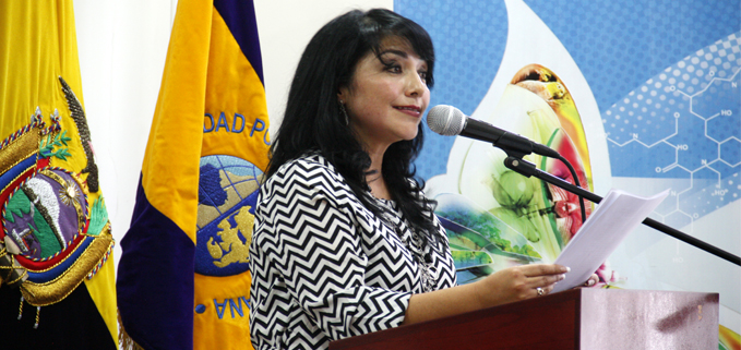 Docente/investigadora y directora del CIVABI Tatiana Mosquera, autora del libro.