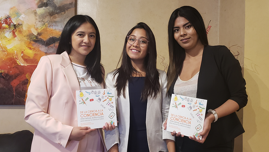 María Caridad Tola, Johanna Orellana, Jazmín Porras