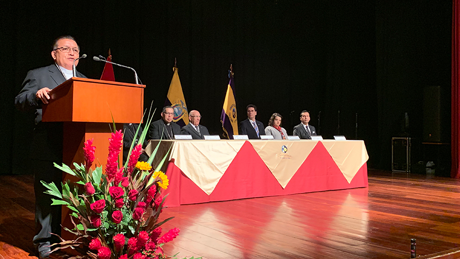 P. Francisco Sánchez, Inspector de los Salesianos en Ecuador durante su discurso