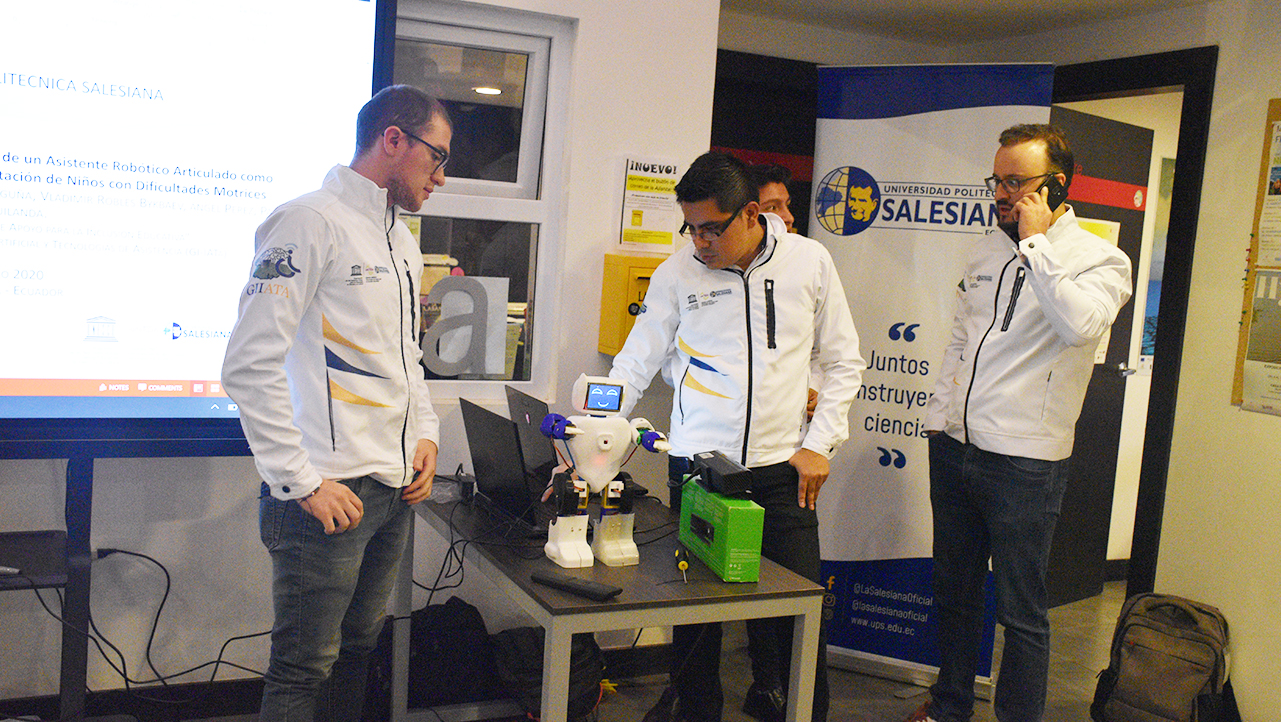Proyecto: Asistente Robótico Articulado como Herramienta de Soporte en la Rehabilitación de Niños con Dificultades Motrices