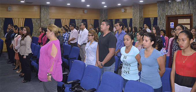 Estudiantes y docentes de Contabilidad y Auditoría asistieron al I Taller de Imagen Personal y Profesional.