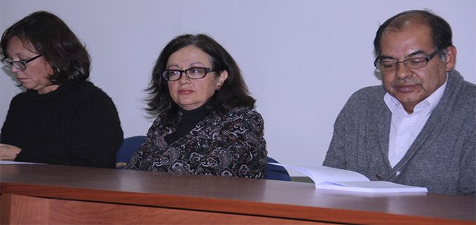 Dra. Elizabeth Bravo, autora de los libros