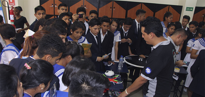 Los estudiantes invitados participaron de diversos concursos