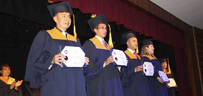 Entrega de títulos a los graduados, Aula Magna del campus Sur (tarde)