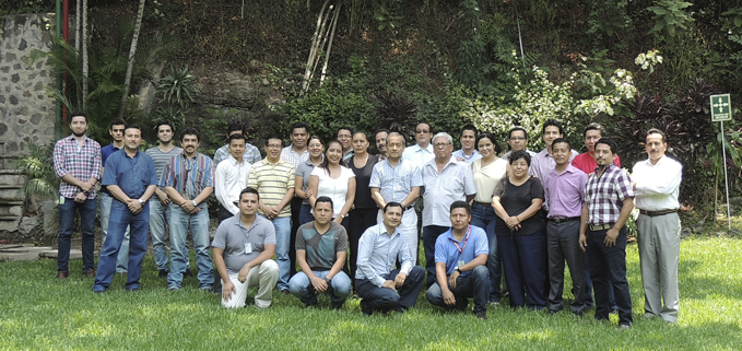 Grupo de docente participantes en esta estancia en el Instituto de Investigaciones Eléctricas.