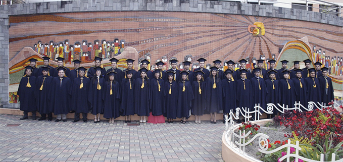 Graduados del 24/06/2016 UPS sede Cuenca.