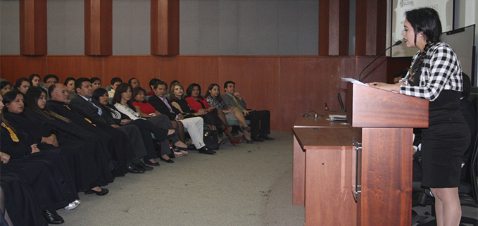 Participación de Verónica Espinoza, docente de la Carrera de Contabilidad y Auditoría de la UPS